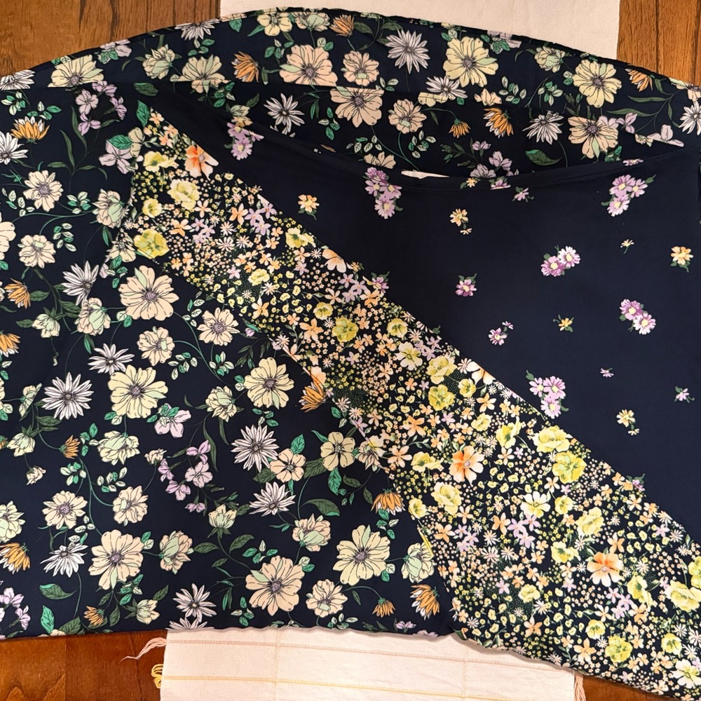 LOFT Floral Maxi Skirt - Navy and Yellow floral pattern - Picture 5 of 5